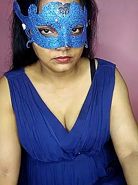 Snapshot of MEERAcle chatting on 10-03-25, 08:11 MEERAcle online show from 10-03-25, 08:11