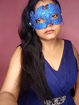 Snapshot of MEERAcle chatting on 10-04-25, 05:05 MEERAcle online show from 10-04-25, 05:05