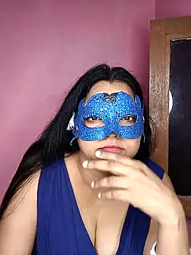 Snapshot of MEERAcle chatting on 10-07-25, 04:20 MEERAcle online show from 10-07-25, 04:20