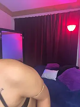 ZahaRose online show from 11-09-25, 04:55