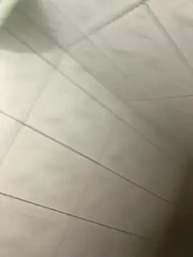 Snapshot of Luan__18 chatting on 11-17-25, 03:40 Luan 18 online show from 11-17-25, 03:40