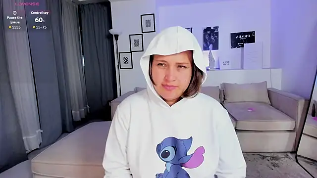 Laureen se online show from 02-03-26, 06:40