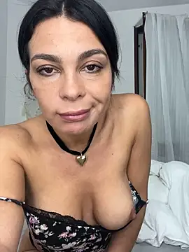 Snapshot of salvana chatting on 09-16-25, 07:26 salvana online show from 09-16-25, 07:26