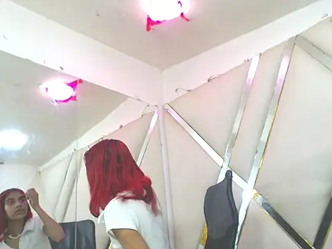 Snapshot of TifannyHott chatting on 02-09-26, 07:40 TifannyHott online show from 02-09-26, 07:40