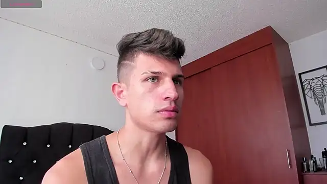 Snapshot of kevin_ahss chatting on 09-10-25, 05:24 kevin ahss online show from 09-10-25, 05:24