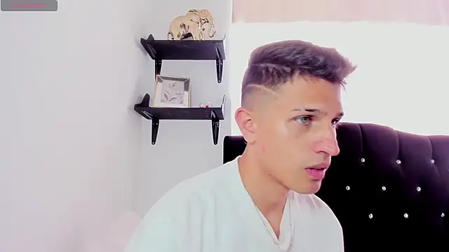 kevin ahss online show from 04-14-26, 08:59