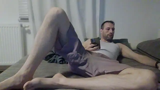 XLBarehengst online show from 02-19-26, 05:53