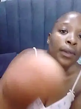 Snapshot of MrsMxx25 chatting on 10-09-25, 10:57 MrsMxx25 online show from 10-09-25, 10:57