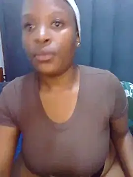 Snapshot of MrsMxx25 chatting on 10-10-25, 02:21 MrsMxx25 online show from 10-10-25, 02:21