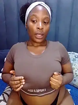 Snapshot of MrsMxx25 chatting on 10-15-25, 11:16 MrsMxx25 online show from 10-15-25, 11:16