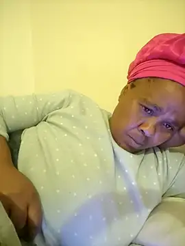 Snapshot of Ebonyboobsmilk chatting on 09-25-25, 05:27 Ebonyboobsmilk online show from 09-25-25, 05:27