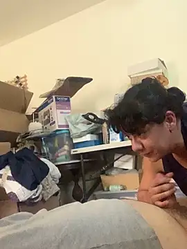 shakeweight online show from 10-01-25, 06:03