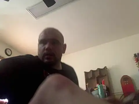 shakeweight online show from 03-19-26, 06:34