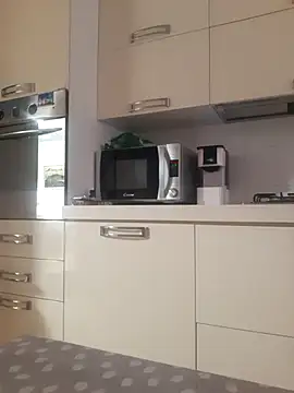 singolo discreto online show from 04-10-26, 05:34