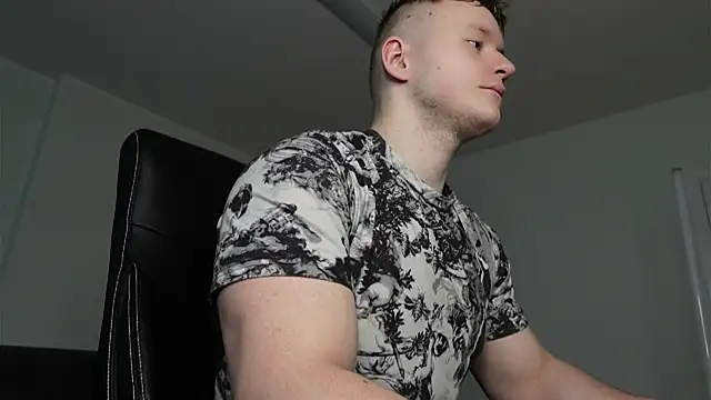 Richard Dullas online show from 04-07-26, 03:56