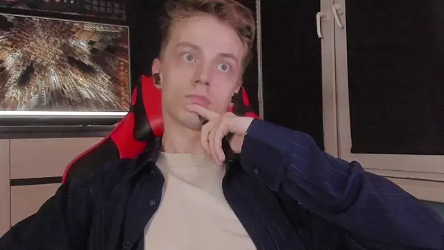 Snapshot of enkeer1 chatting on 06-30-26, 11:28 enkeer1 online show from 06-30-26, 11:28