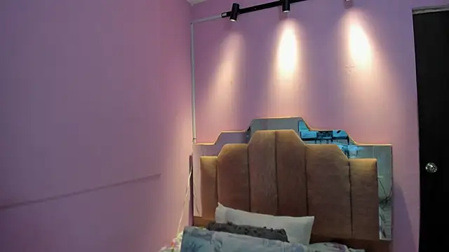 AndreaSweet2 online show from 02-25-26, 07:56