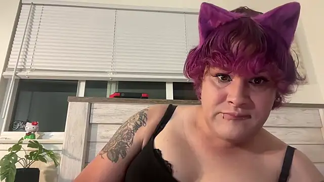 Julietserenity online show from 10-20-25, 01:50