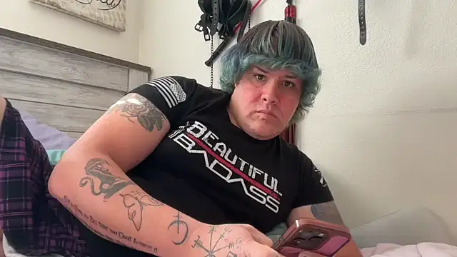 Julietserenity online show from 11-26-25, 08:10