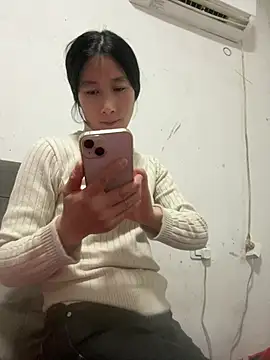 crhong666 online show from 02-28-26, 01:06