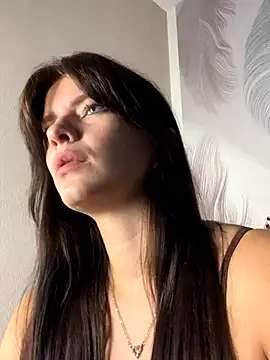 kimberlyy77 online show from 09-11-25, 06:35