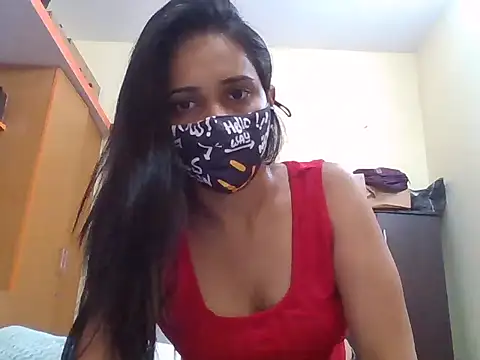 Snapshot of Curvyqueenz chatting on 11-12-25, 02:17 Curvyqueenz online show from 11-12-25, 02:17