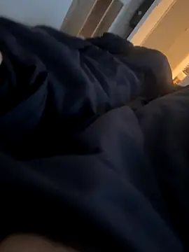 LesAmantsAE2 online show from 01-08-26, 07:32