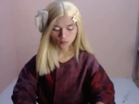  lexa  online show from 10-08-25, 10:40