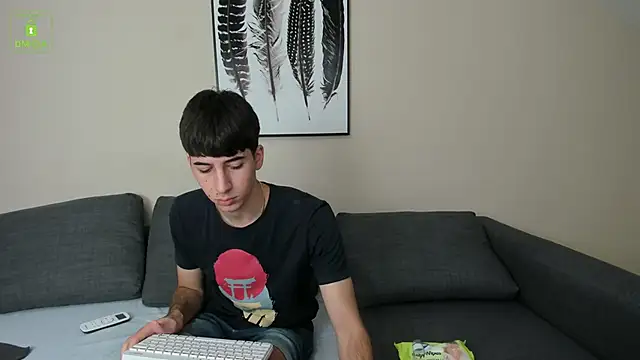 Snapshot of Quentin_Blake chatting on 09-21-25, 05:31 Quentin Blake online show from 09-21-25, 05:31