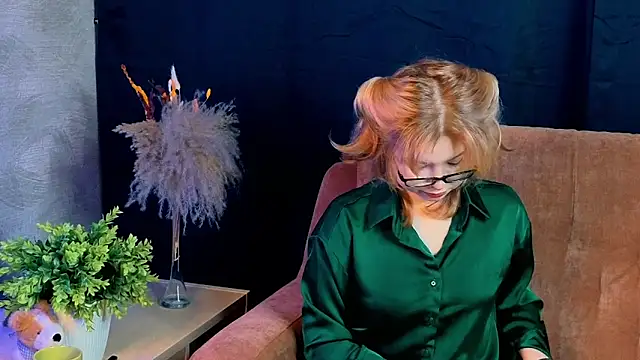 Stella Vanila online show from 02-09-26, 08:13