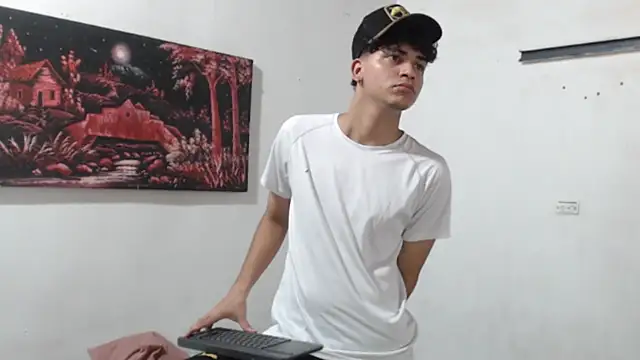 alice julls online show from 09-17-25, 08:21