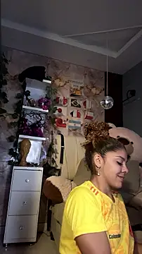 hannachris- online show from 06-23-26, 08:40