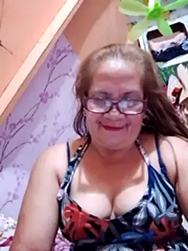 Snapshot of vickyhot1966 chatting on 06-15-26, 12:51 vickyhot1966 online show from 06-15-26, 12:51