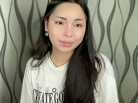 lovekatexx online show from 11-15-25, 03:59