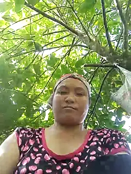 Love-Mama33 online show from 11-15-25, 06:22