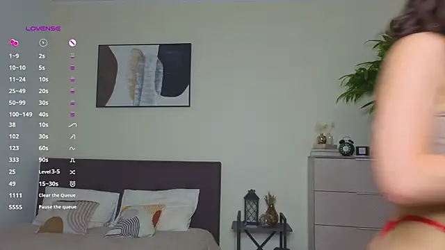 MimiLolll online show from 10-06-25, 06:38