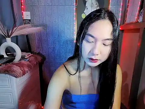 Nathalie Smith19 online show from 04-25-26, 01:36