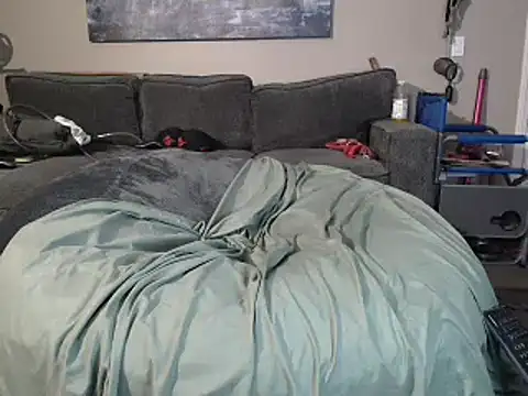 LeeCox online show from 12-12-24, 02:55