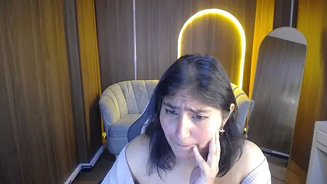 Snapshot of Gumball_b chatting on 10-27-25, 03:10 Gumball b online show from 10-27-25, 03:10