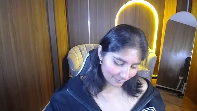 Snapshot of Gumball_b chatting on 11-02-25, 03:20 Gumball b online show from 11-02-25, 03:20