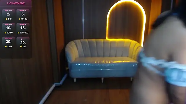 Snapshot of Gumball_b chatting on 11-29-25, 01:03 Gumball b online show from 11-29-25, 01:03