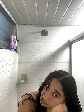 Snapshot of heartty_Milah chatting on 10-23-25, 07:34 heartty Milah online show from 10-23-25, 07:34