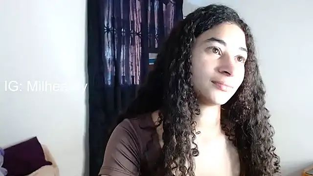 Snapshot of heartty_Milah chatting on 11-07-25, 02:17 heartty Milah online show from 11-07-25, 02:17