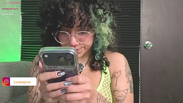 LuckySwagson online show from 06-12-26, 02:10