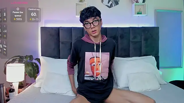 Phillicious   online show from 10-03-25, 09:12