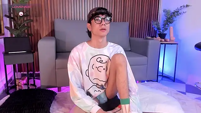 Phillicious   online show from 02-18-26, 12:06