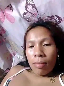 Snapshot of HotNaughtyGirl23 chatting on 09-11-25, 09:20 HotNaughtyGirl23 online show from 09-11-25, 09:20