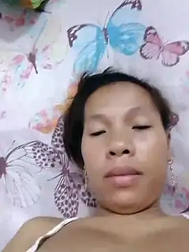 Snapshot of HotNaughtyGirl23 chatting on 10-06-25, 01:52 HotNaughtyGirl23 online show from 10-06-25, 01:52