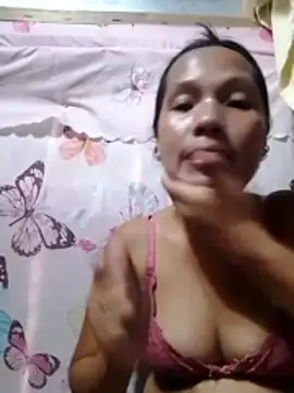 Snapshot of HotNaughtyGirl23 chatting on 11-29-25, 08:17 HotNaughtyGirl23 online show from 11-29-25, 08:17