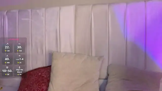 Snapshot of salma_falcon chatting on 11-01-25, 12:29 salma falcon online show from 11-01-25, 12:29